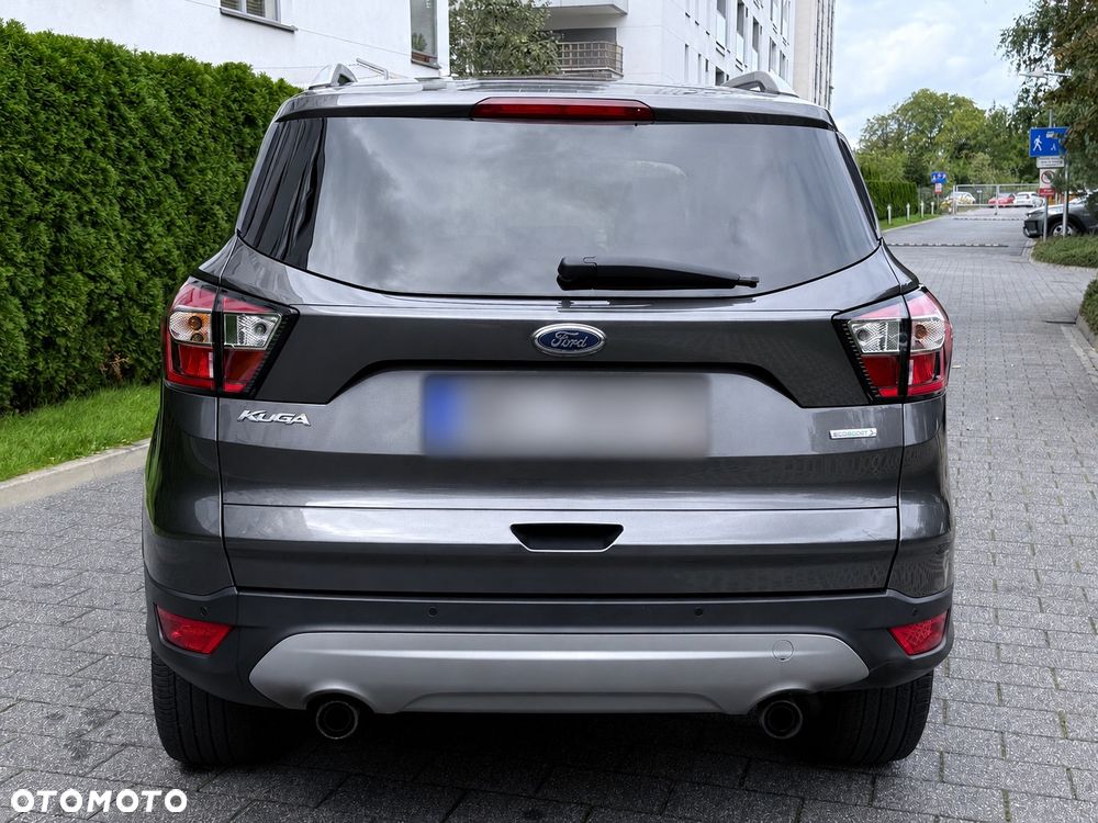 Ford Kuga - 4