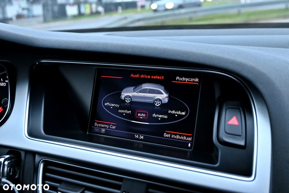 Audi A4 Avant 2.0 TDI DPF clean diesel quattro S tronic S line Sportpaket - 38