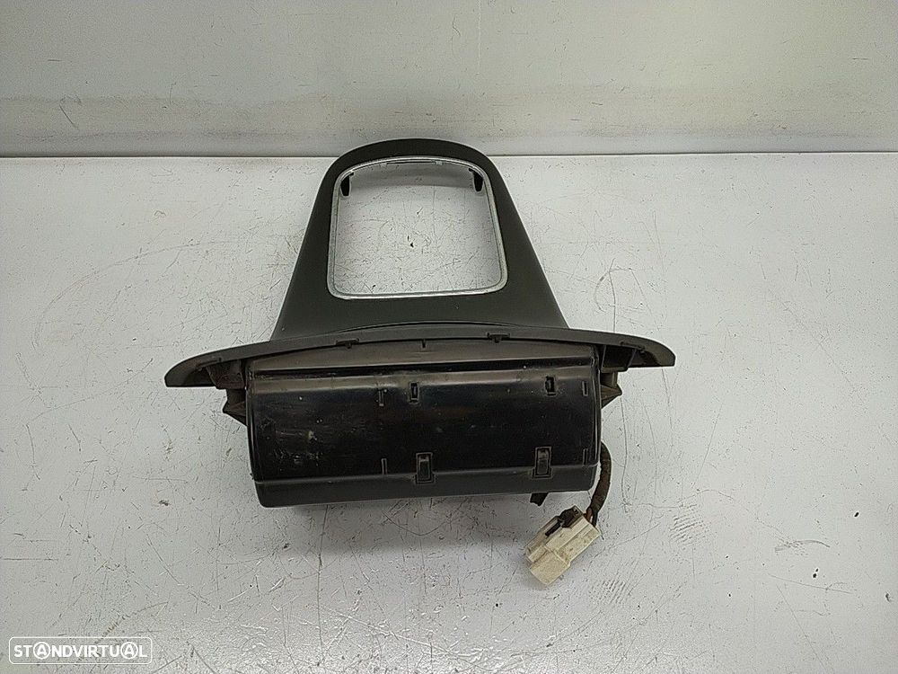 Cinzeiro Frente Toyota Avensis Combi (_T25_) - 5