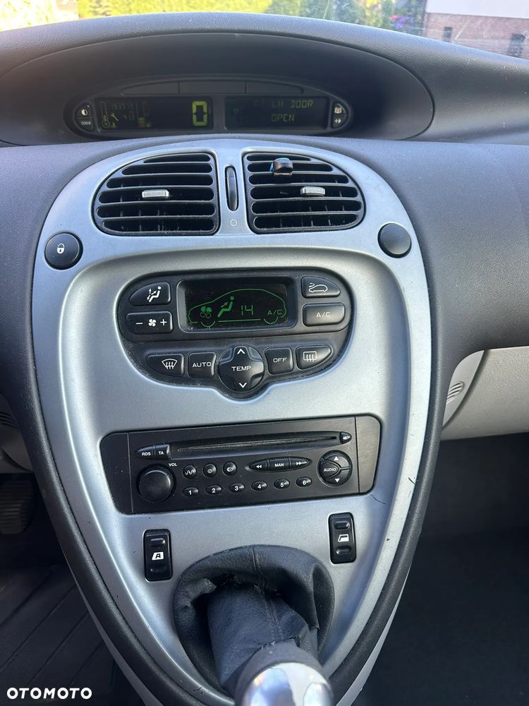 Citroën Xsara Picasso 1.8 16V Control+ (ex) - 11