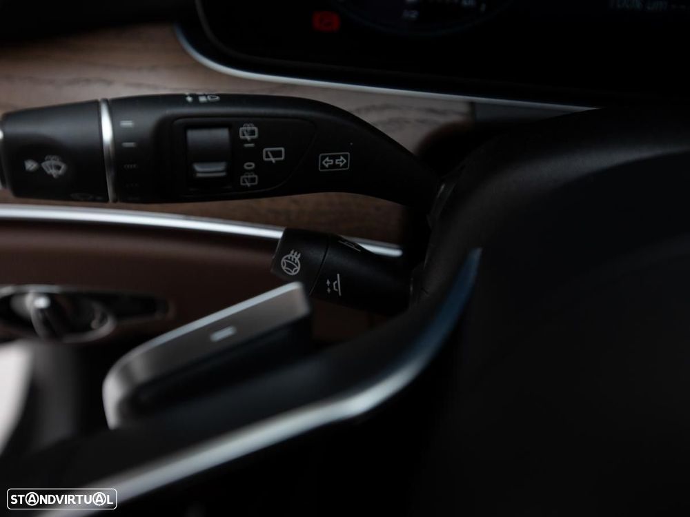 Mercedes-Benz E 300 de 4Matic 9G-TRONIC - 23