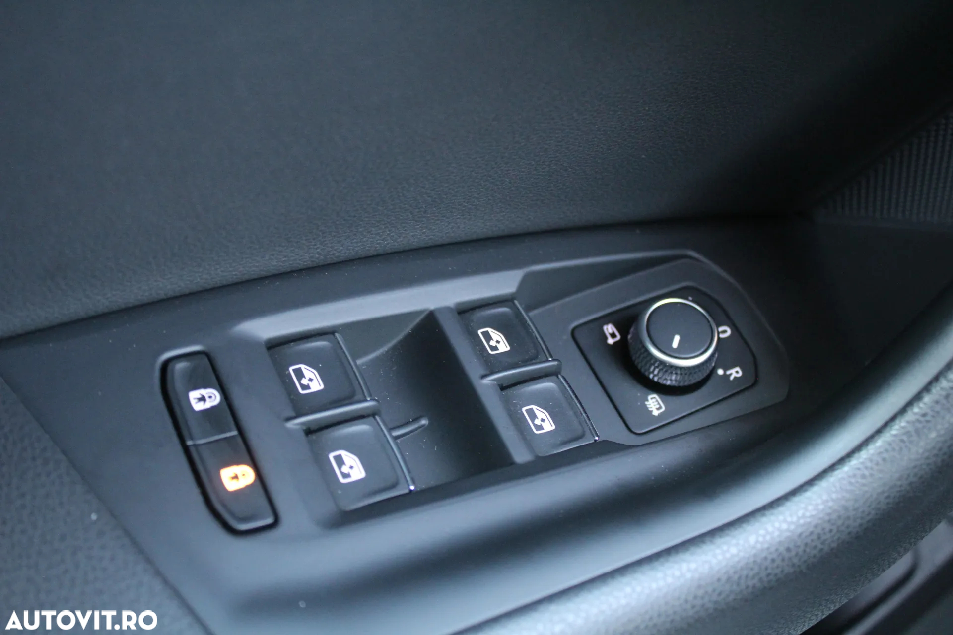 Volkswagen Touareg 3.0 V6 TDI 4Motion DPF Automatik - 10