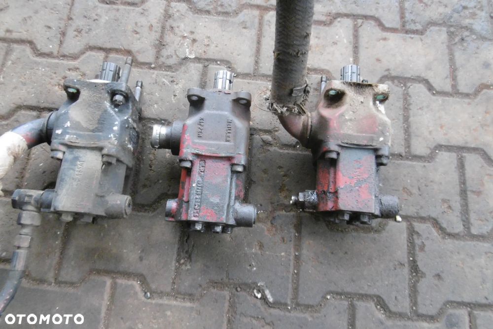 Pompa Hydrauliczna HDS wywrot Kiper Hakowiec - 25