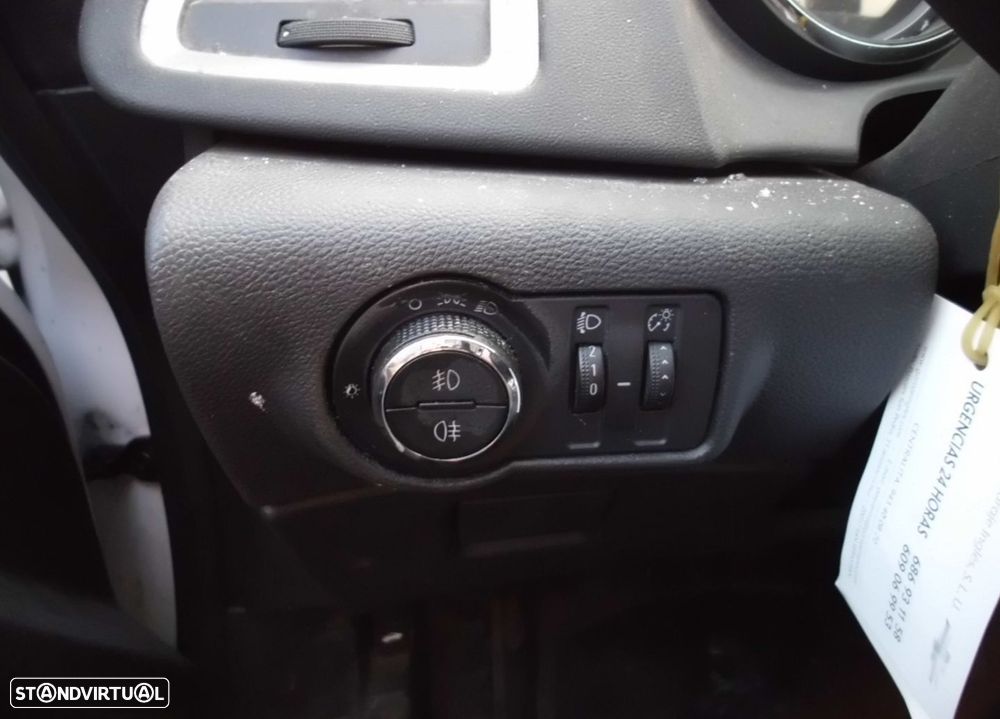 Peças Opel Astra J Sports Tourer 2010 a 2016 - 14