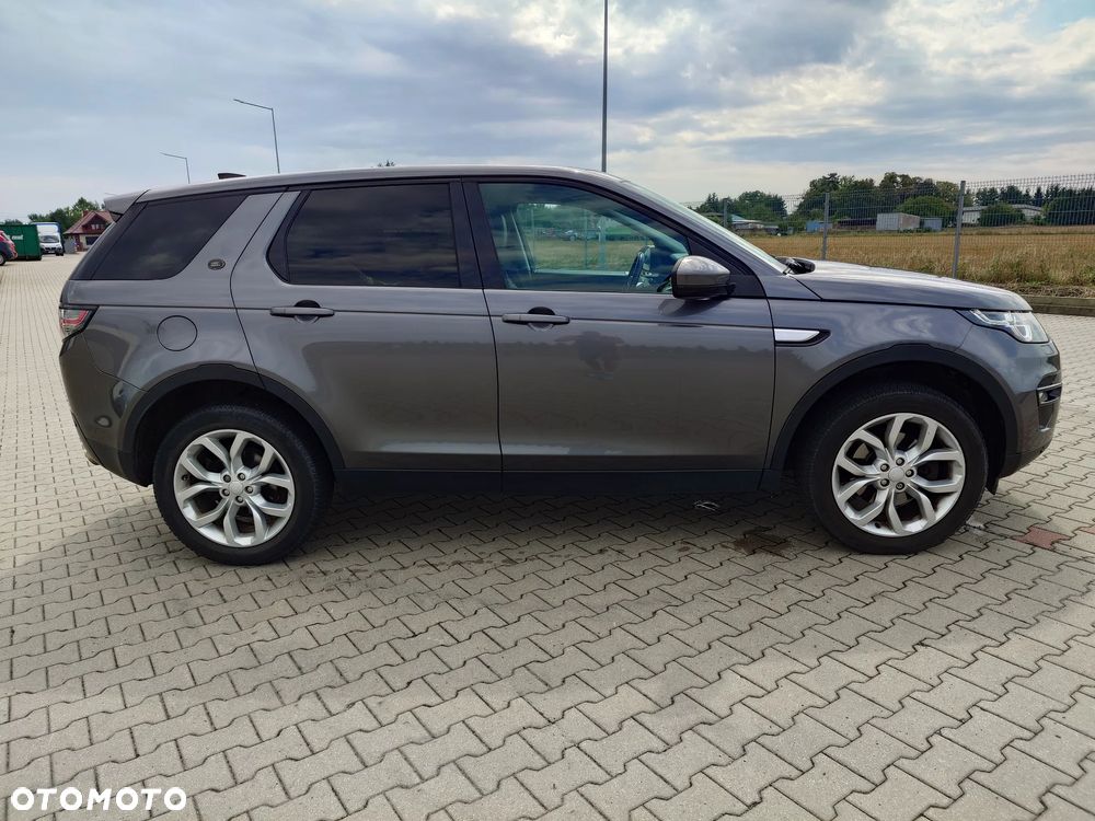 Land Rover Discovery Sport 2.0 TD4 HSE - 3