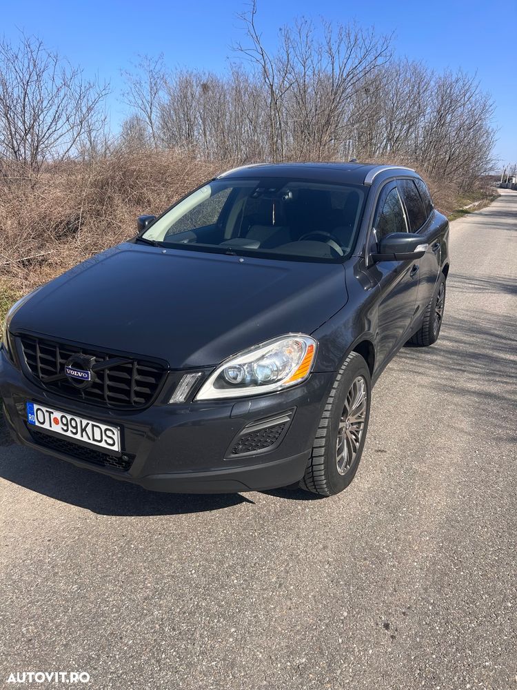 Volvo XC 60 D5 AWD A6 Basic - 1