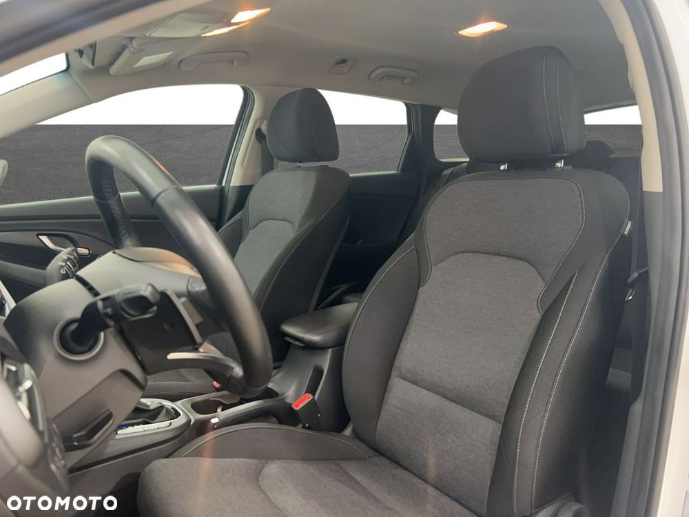 Hyundai i30 - 16