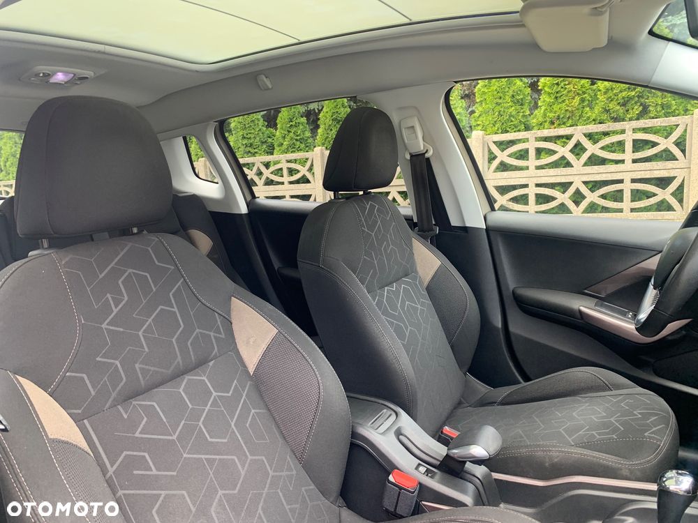 Peugeot 2008 PureTech 82 ETG5 STOP&START Active - 22