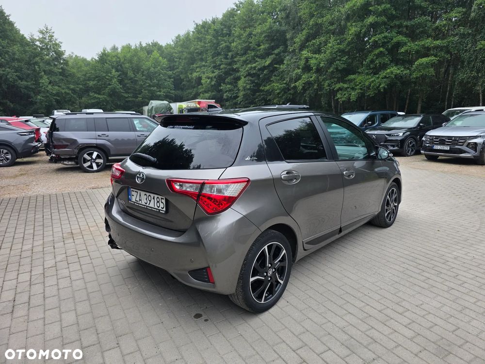 Toyota Yaris 1.5 Selection CVT - 4