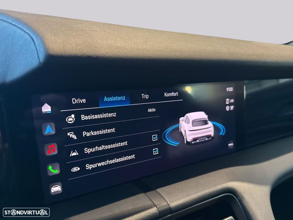 Porsche Taycan Cross Turismo - 11