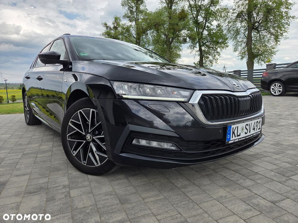 Skoda Octavia 2.0 TDI DSG Clever - 1