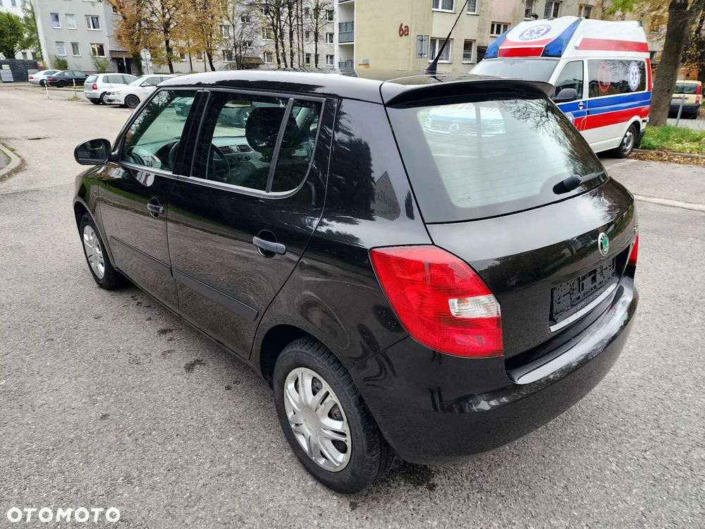 Skoda Fabia 1.2 HTP Active - 6