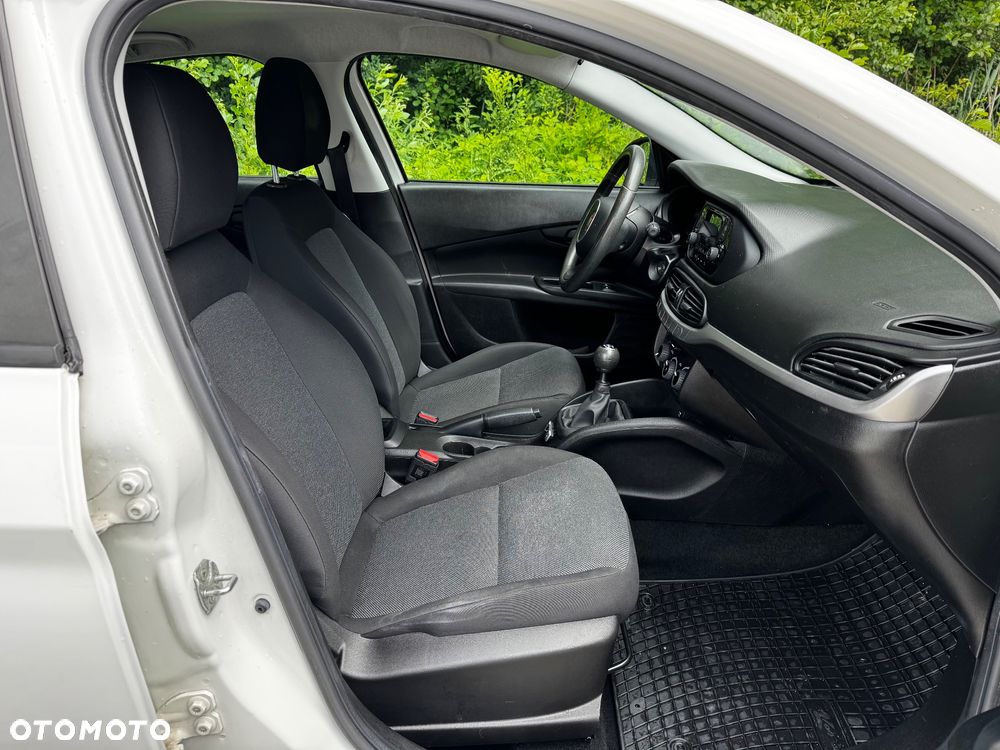 Fiat Tipo 1.4 16V Pop - 24