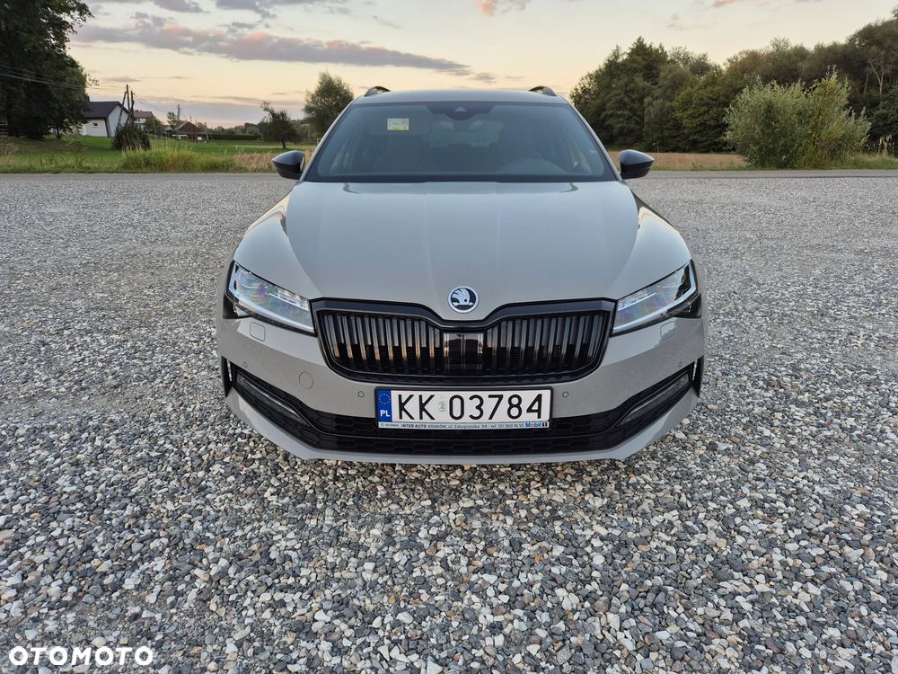 Skoda Superb 1.5 TSI Sportline - 3