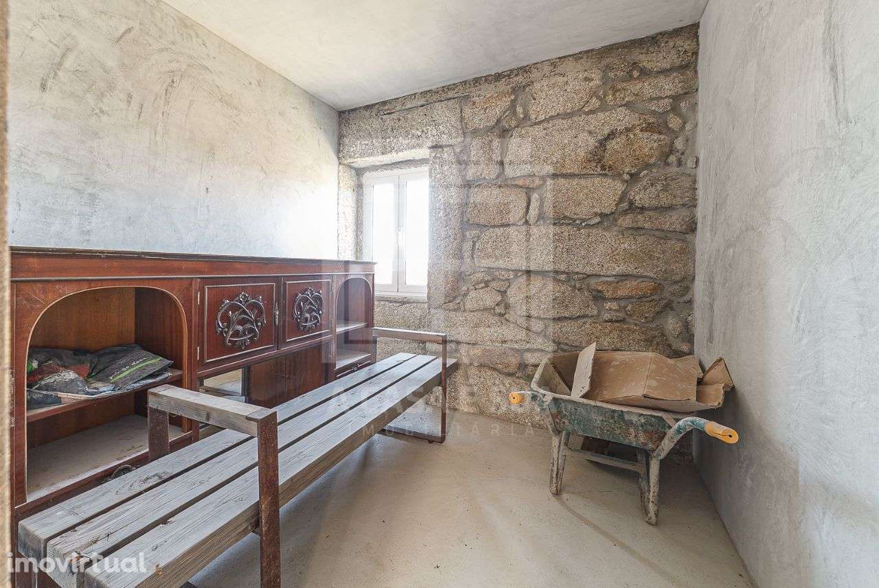 Moradia T4 em granito na Serra de Farves, Alcofra - Grande imagem: 5/28