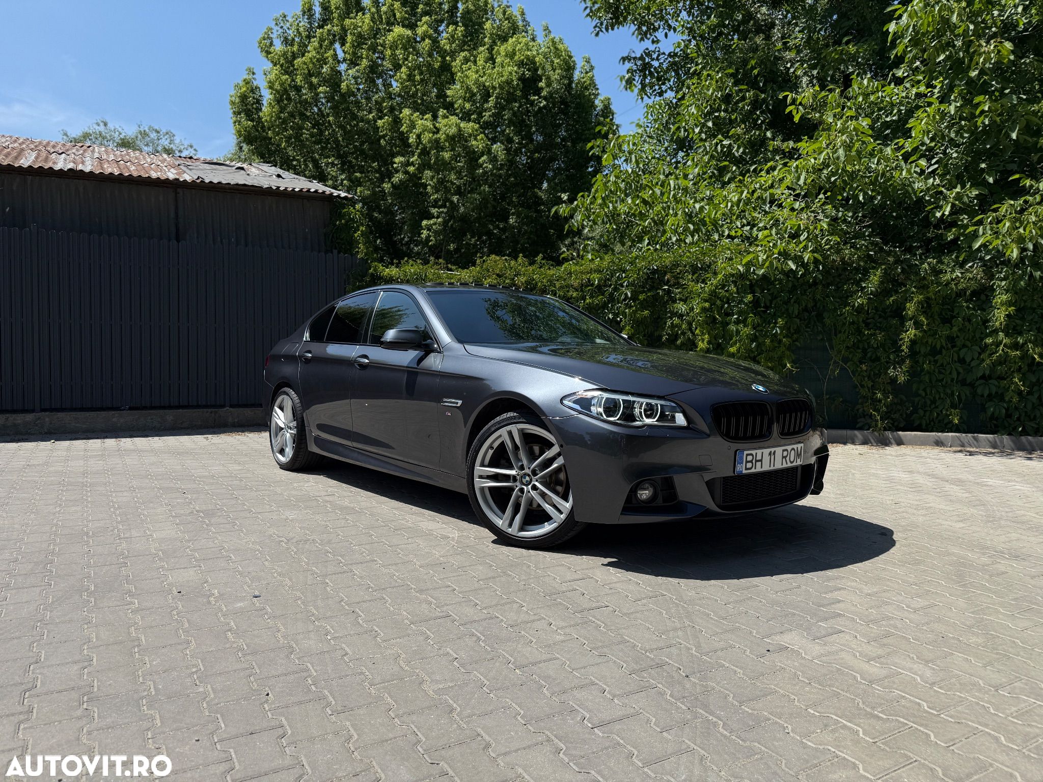 BMW Seria 5 520d AT - 1
