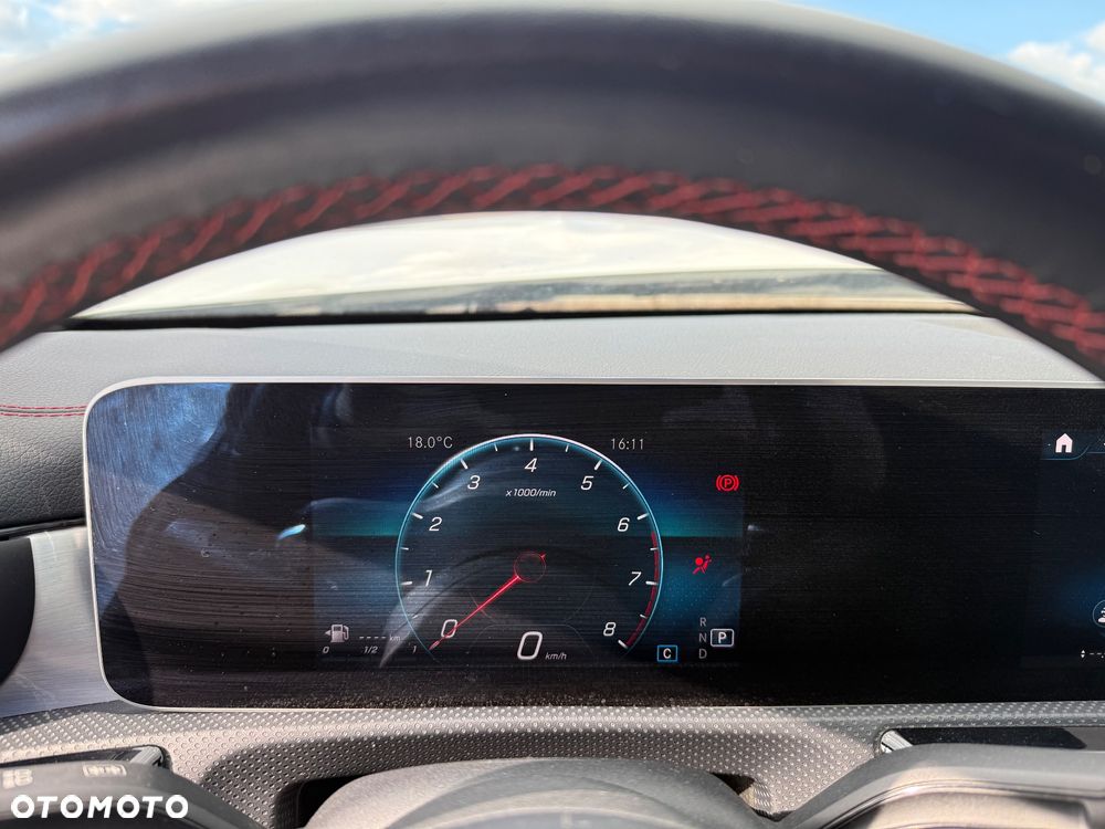 Mercedes-Benz CLA 220 7G-DCT AMG Line - 17