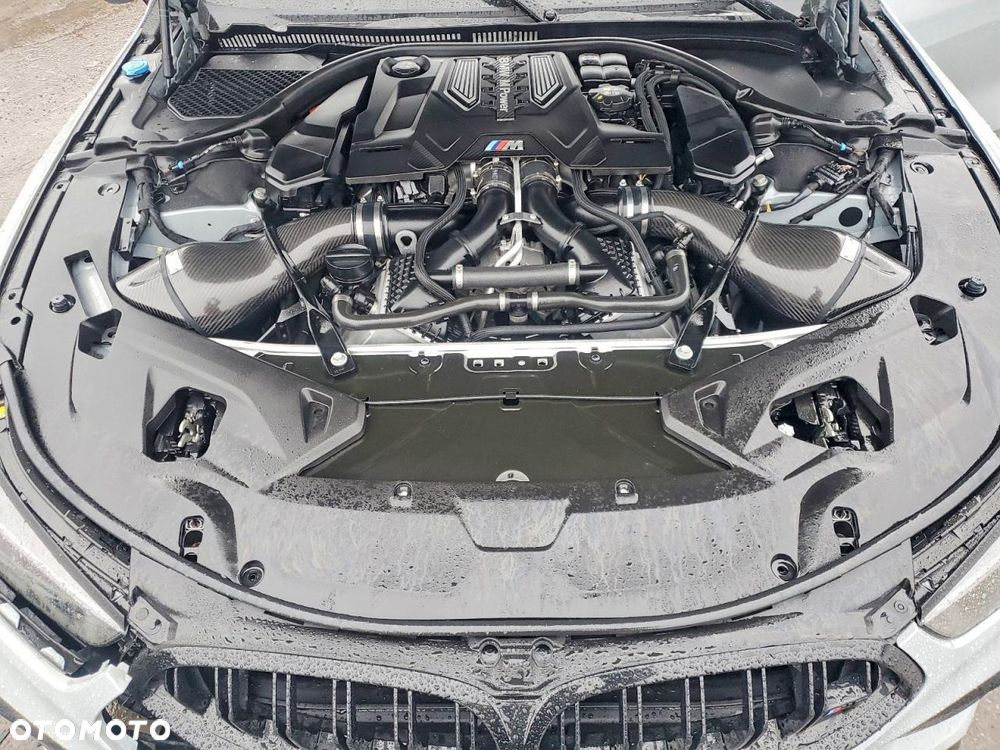 BMW M8 Competition - 7