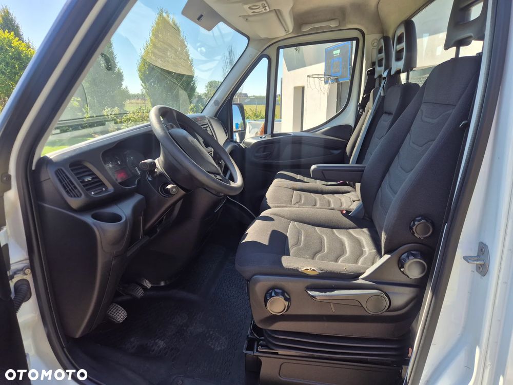 Iveco 35C13 - 15