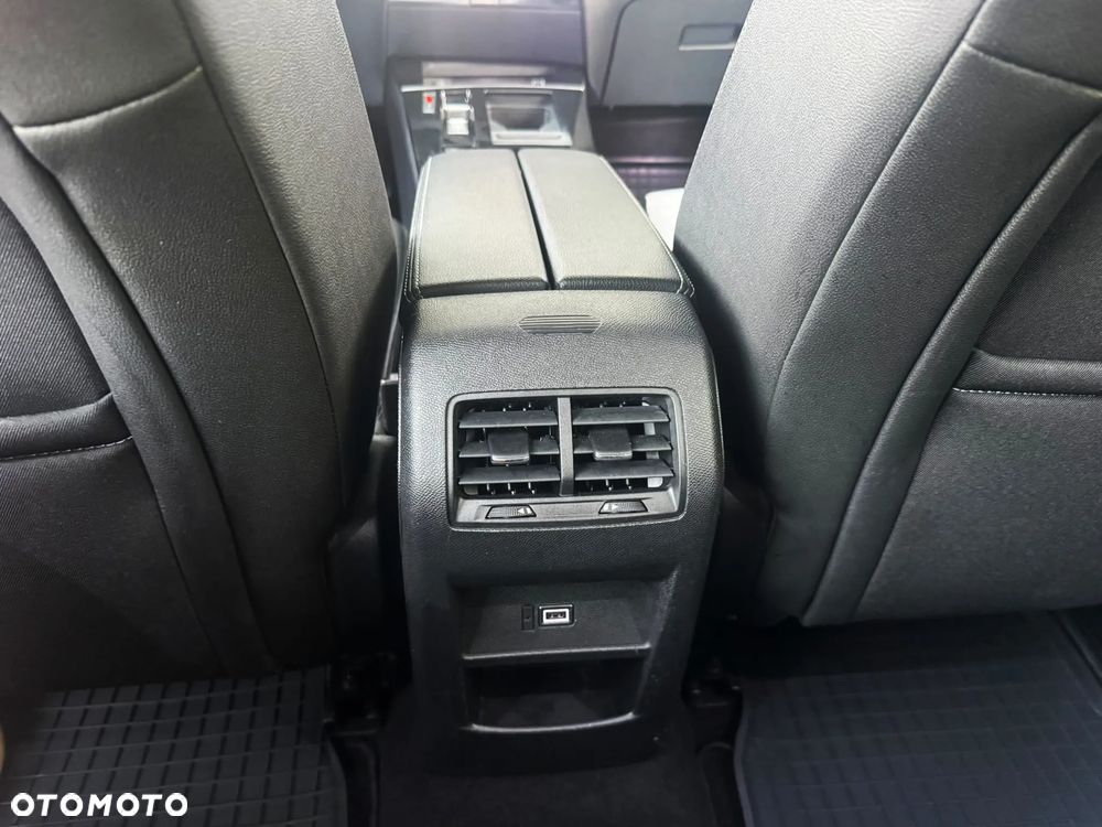 Opel Astra 1.5 D Automatik Business Elegance - 31