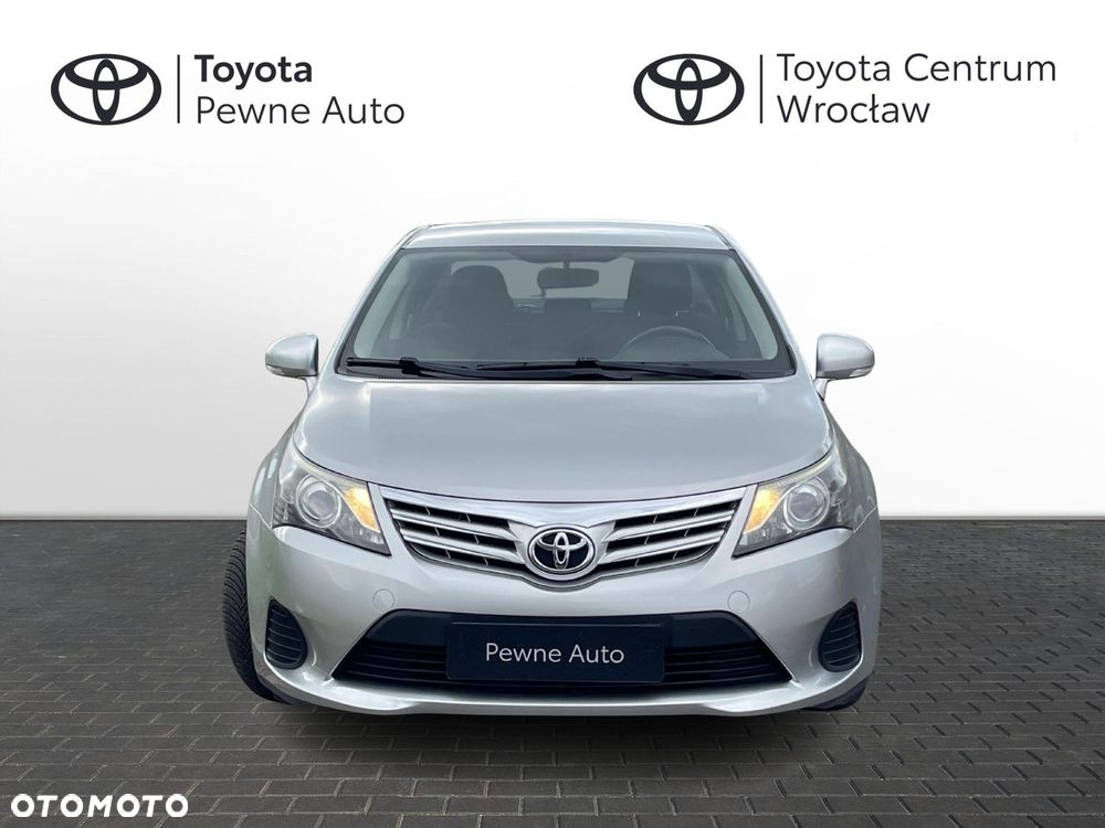 Toyota Avensis 1.8 Active - 8
