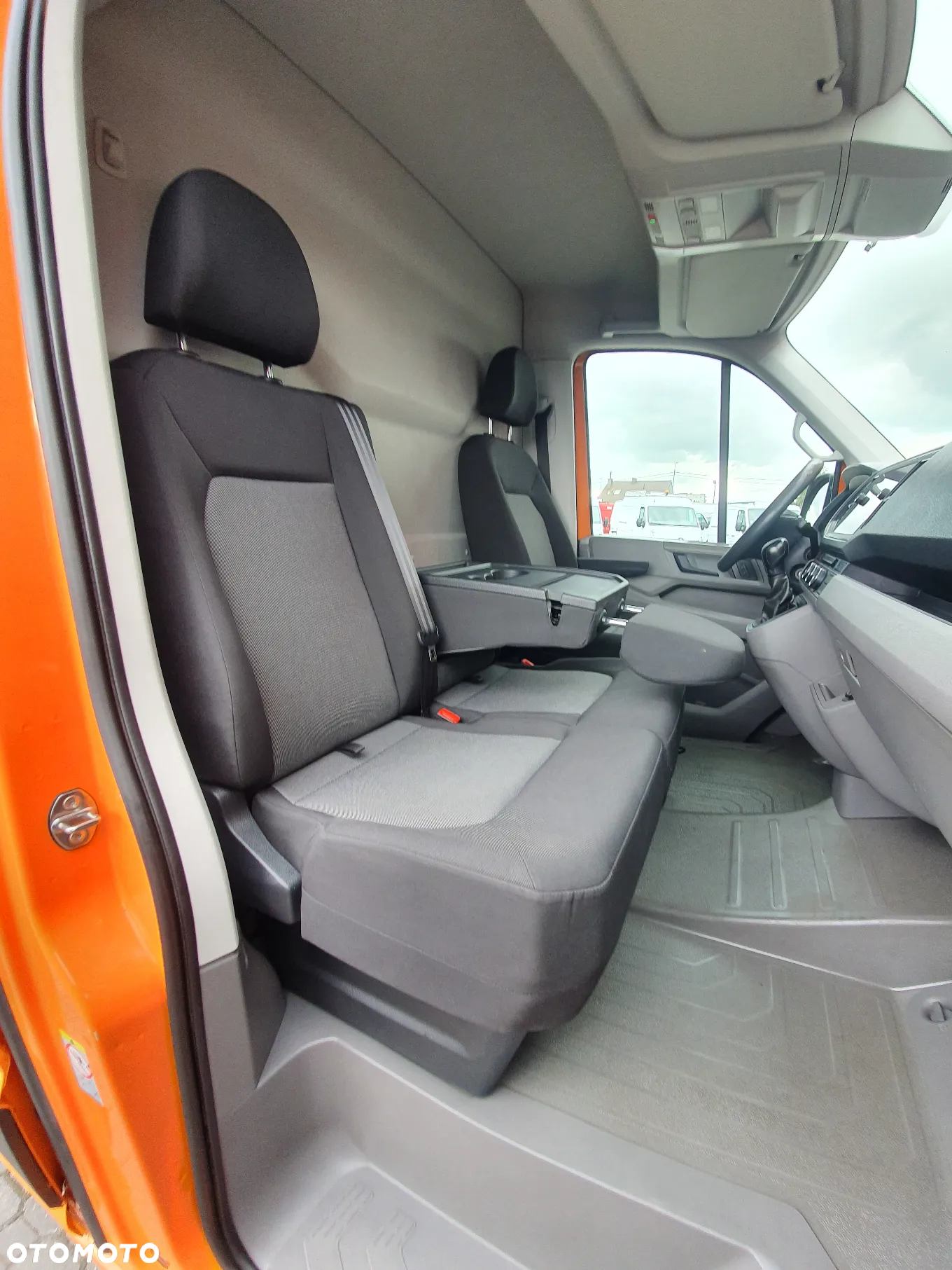 Volkswagen CRAFTER - 22