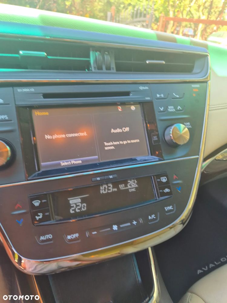 Toyota Avalon 3.5 XL - 34