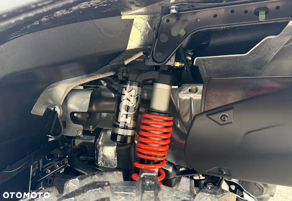 Bombardier Outlander - 2