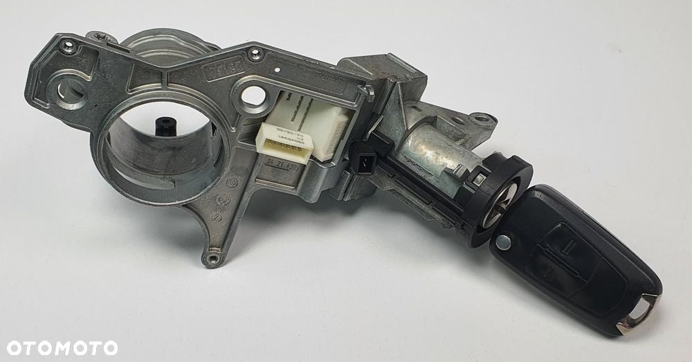 STACYJKA PILOT KLUCZYK OPEL ASTRA III H 2421430 - 1