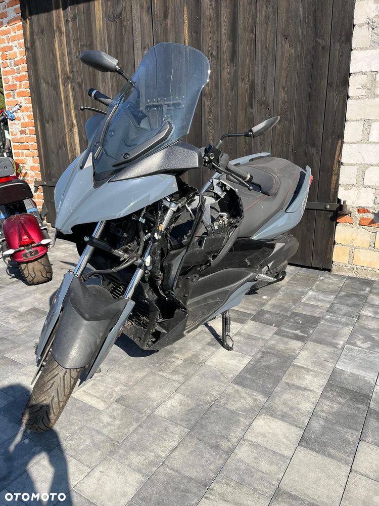 Yamaha X-max - 6