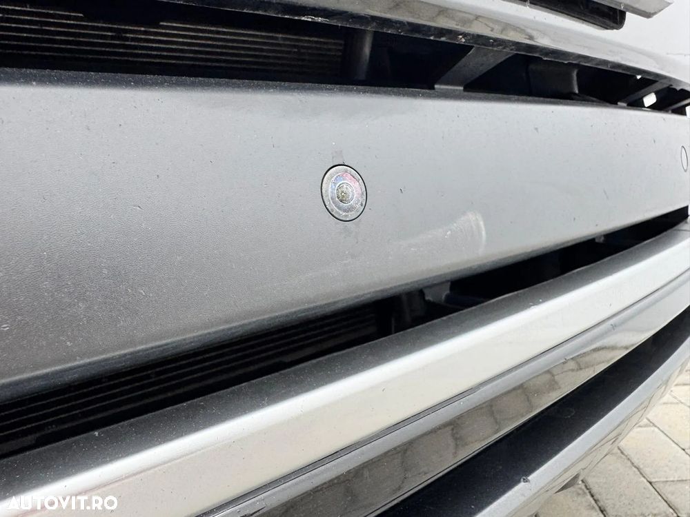 Land Rover Range Rover 4.4L SDV8 Autobiography - 13