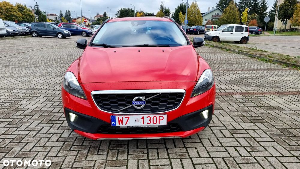 Volvo V40 Cross Country 2014 photo 2