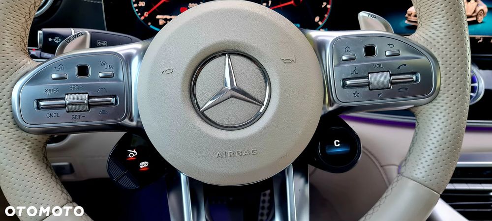 Mercedes-Benz AMG GT 43 - 32