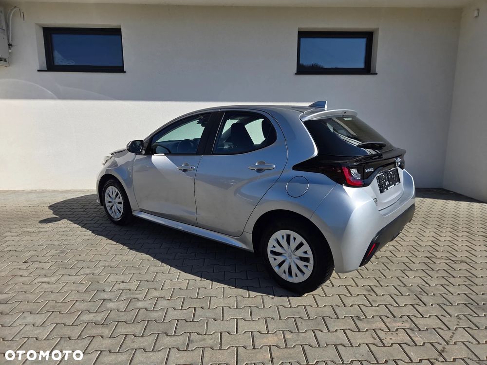 Toyota Yaris - 19