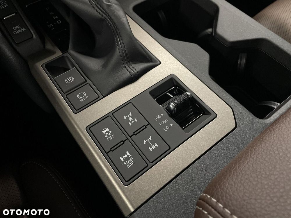 Toyota Land Cruiser LC 2.8 D-4D First Edition - 33