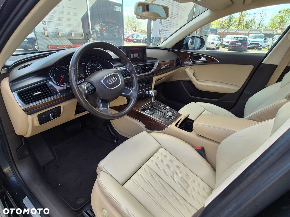 Audi A6 Avant - 25