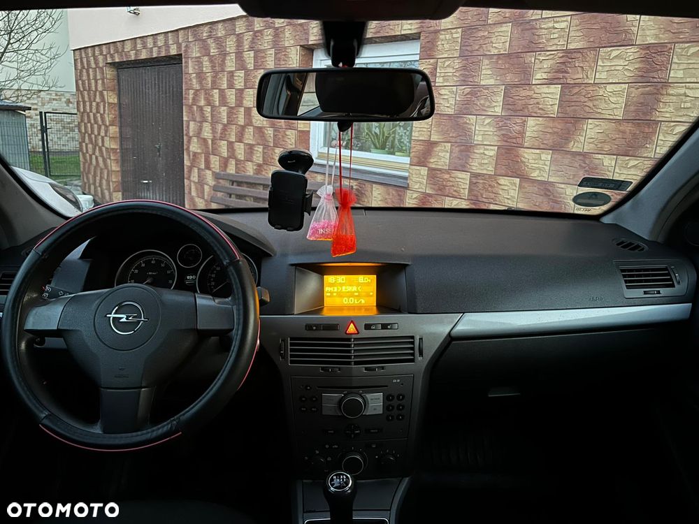 Opel Astra 1.4 - 7