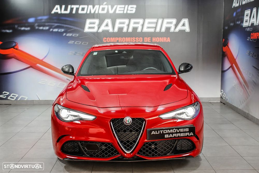 Alfa Romeo Giulia 2.9 Bi-Turbo Quadrifoglio AT8 - 20