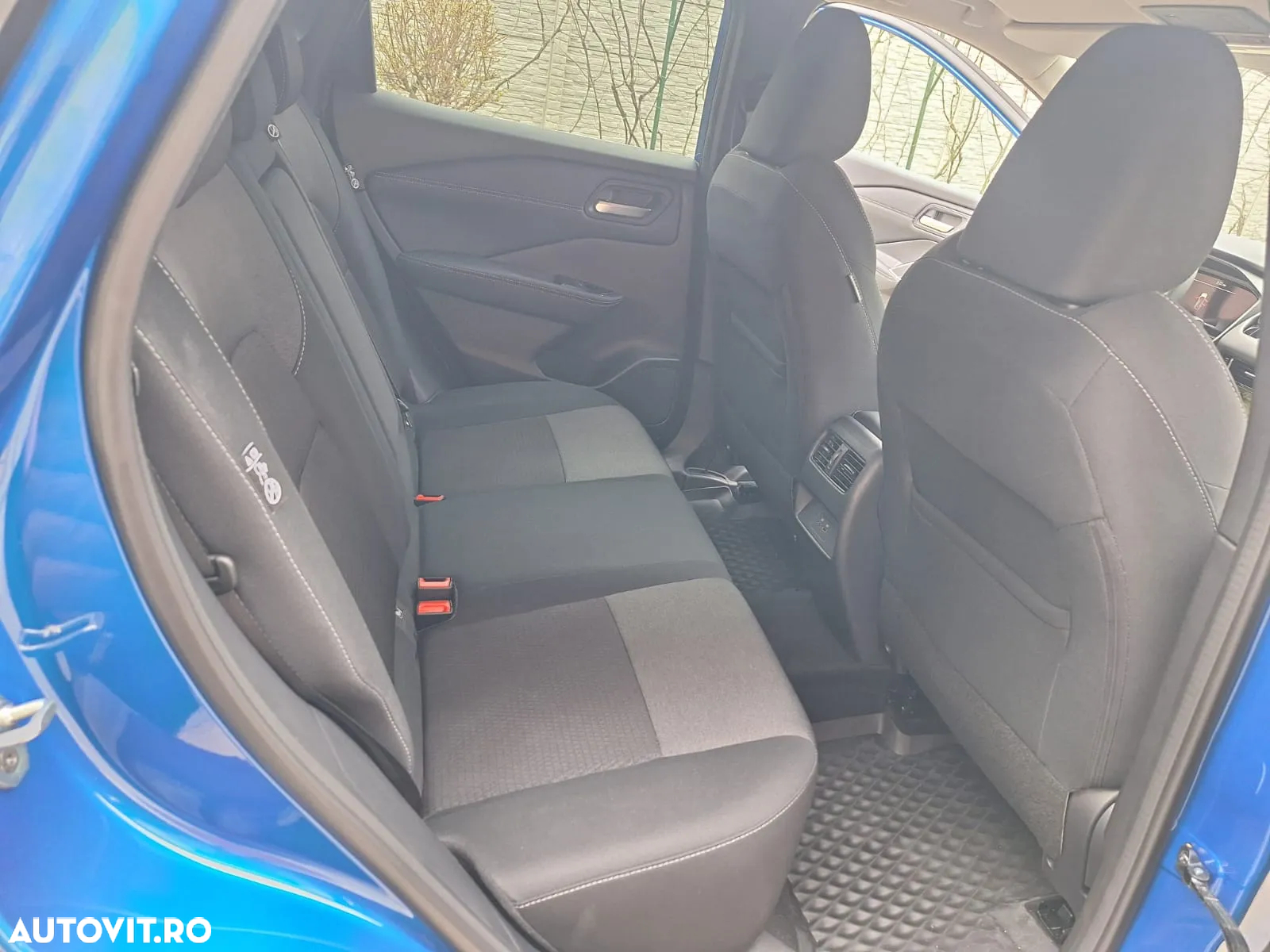Nissan Qashqai 1.3 l Mild-Hybrid X-Tronic N-Connecta - 10