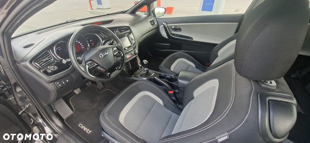 Kia ProCeed 1.6 GDI L - 7