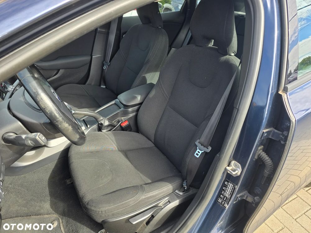 Volvo V40 - 12