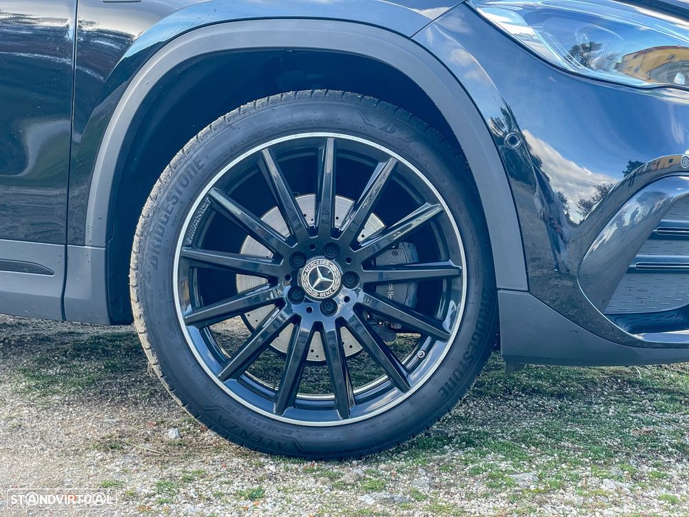 Mercedes-Benz GLA 250 e AMG Line - 13