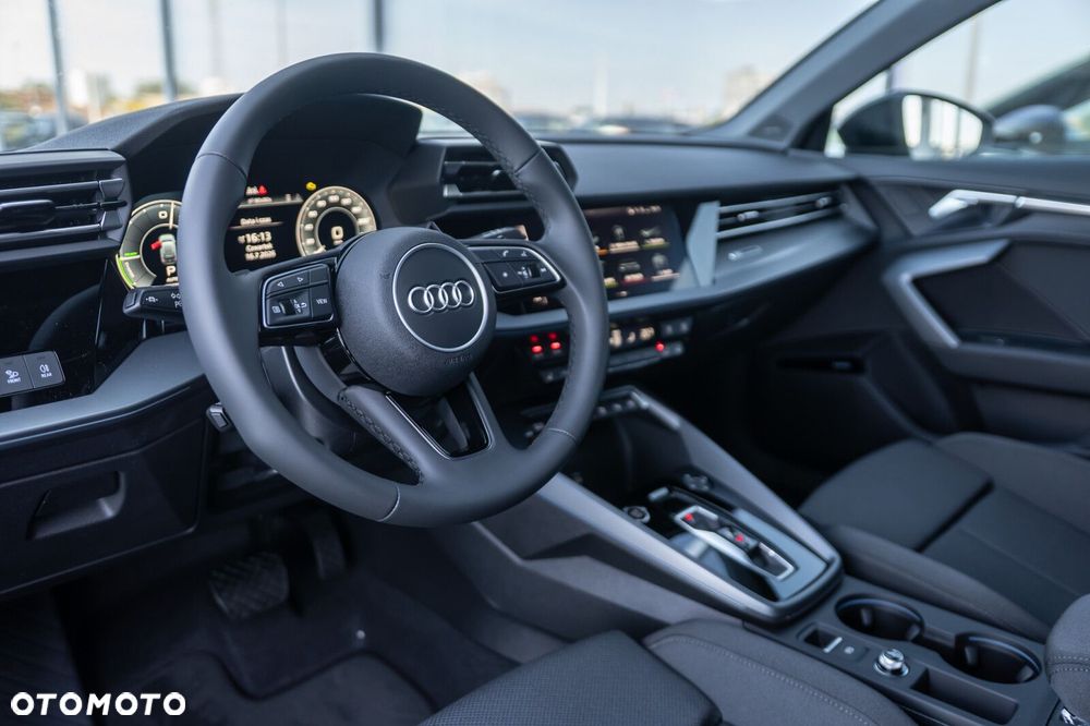 Audi A3 Sportback TFSIe PHEV 200 kW S Line S tronic - 16