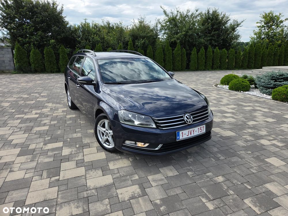 Volkswagen Passat 2.0 Blue TDI SCR Comfortline - 32