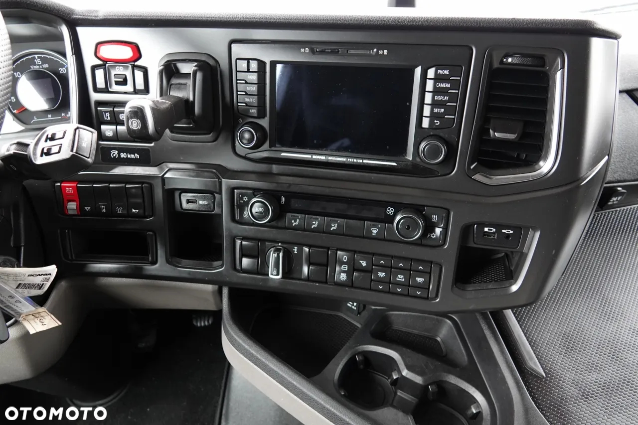 Scania S 500 / RETARDER / KLIMA POSTOJOWA   / PRZÓD NA PODUSZKACH / OPONY 100% / ALUFELGI SPROWADZONA / PO KONTRAKCIE SERWISOWYM - 30