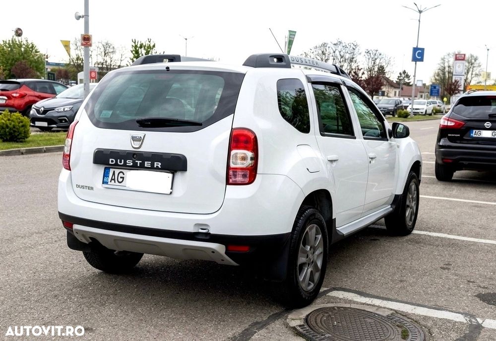 Dacia Duster 1.6 4x2 Acces - 1