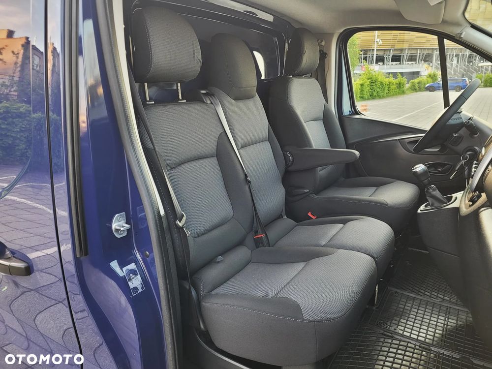 Renault Trafic LONG ZABUDOWA KLIMA KAMERA TEMPOMAT FV23% - 27