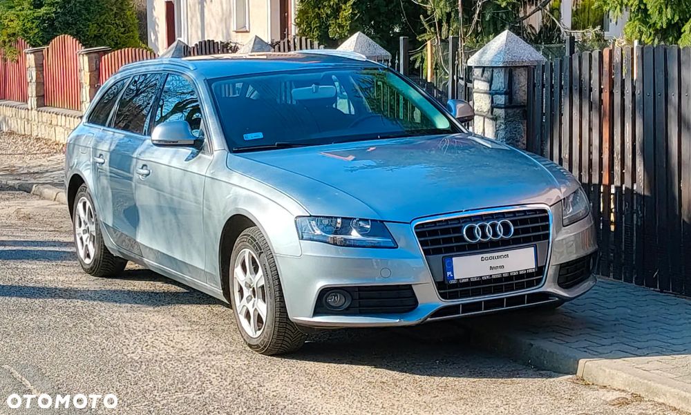Audi A4 Avant 2.0 TDI DPF Ambiente - 1