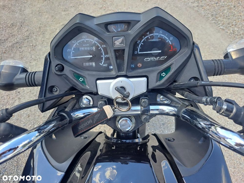 Honda CB - 8