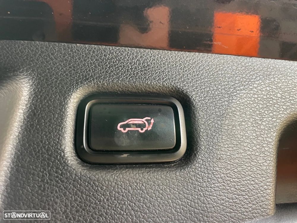 Kia Ceed SW 1.6 CRDi TX+SRF 7DCT - 21